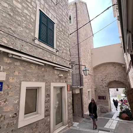 Tudor Hvar Old Town Groda, Center For 4 Guests Apartment Hvar Town