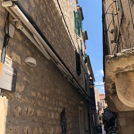 Tudor Hvar Old Town Groda, Center For 4 Guests Apartment